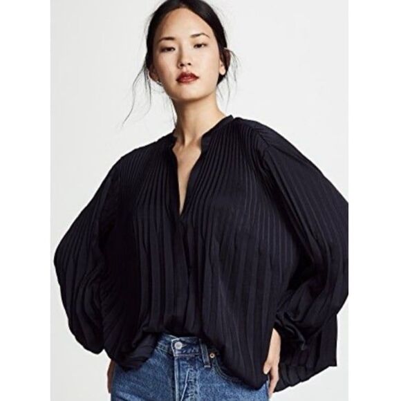 Vince Pleated V-Neck Blouson-Sleeve Blouse in Black Size Medium - Picture 1 of 7